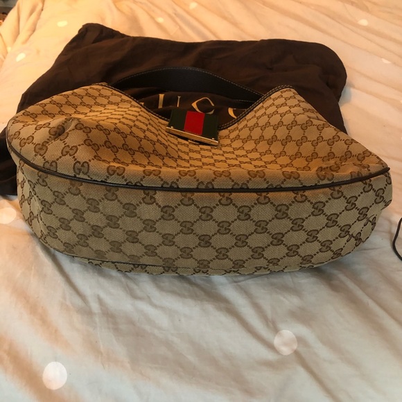 Handbag - Picture 2 of 2